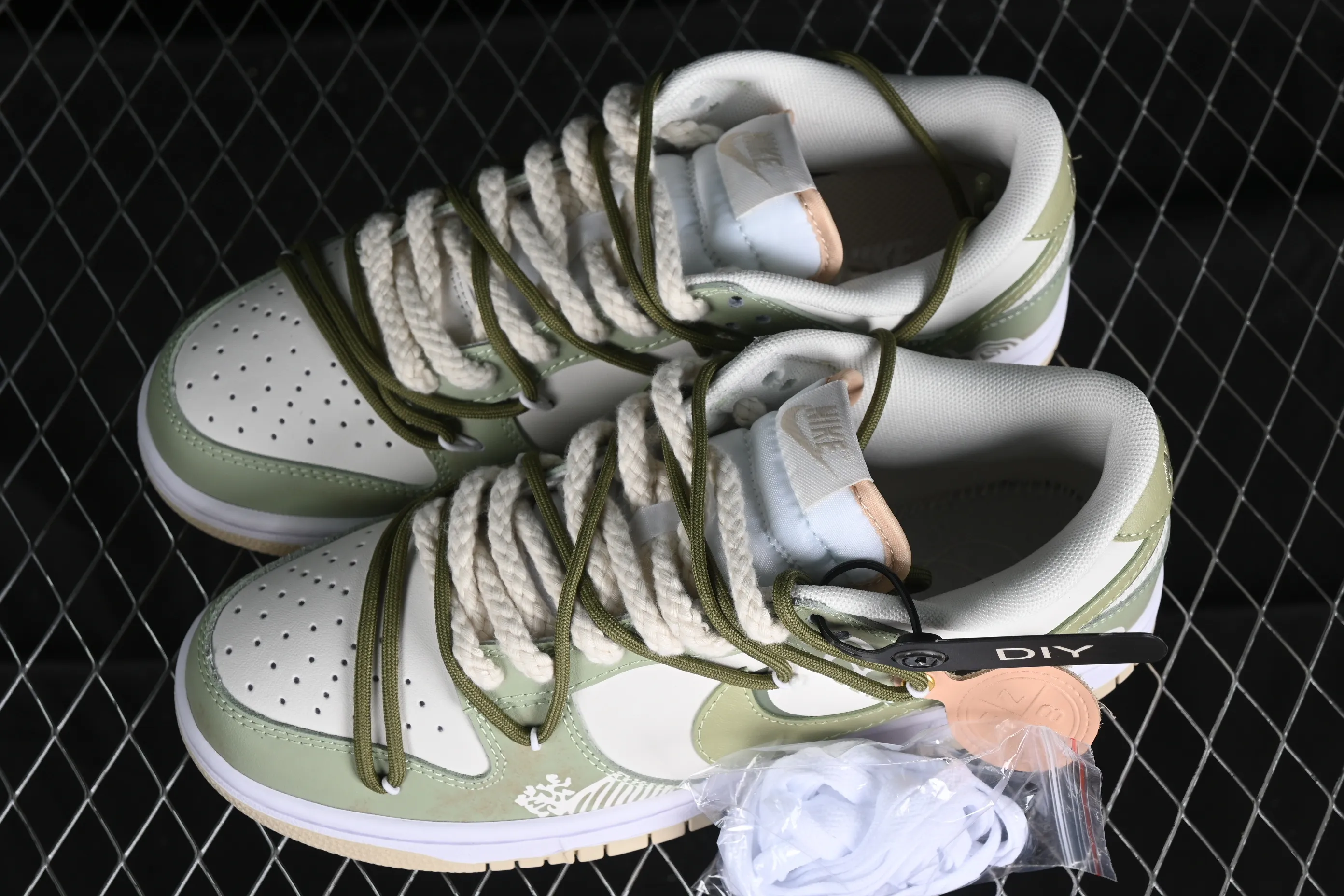 All categories Nk SB Dunk series Nk SB Dunk Low low-top sneakers Nk Dunk Low FZBB Chinese style tea gift box Gongting Longjing tea SB strap low-top casual sneakers DV0831-003